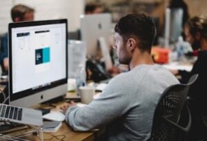 なぜ「ゲーム会社はやめとけ」と言われるのか